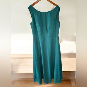 Elegant Teal Sleeveless Dress